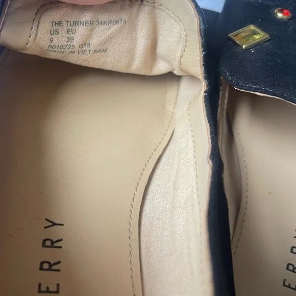 Katy Perry - “ The Turner” Black Flats - Picture 6 of 11